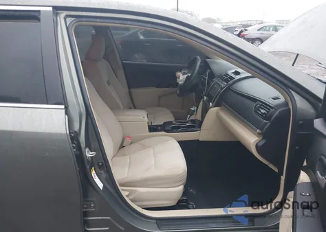 2013 Toyota Camry Le z USA, uszkodzony, nr VIN 4T1BF1FK5DU717204